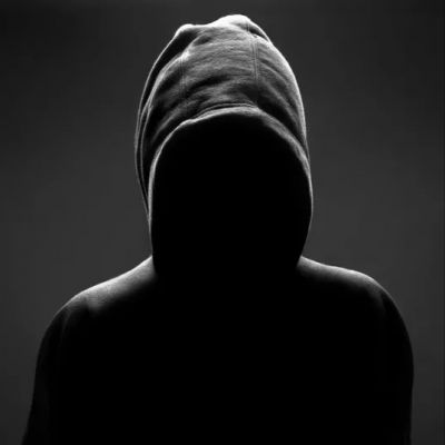 MH2( Mysterious someone)